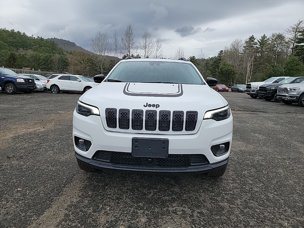 Used 2022 Jeep Cherokee X with VIN 1C4PJMCX5ND527382 for sale in Elizabethtown, NY