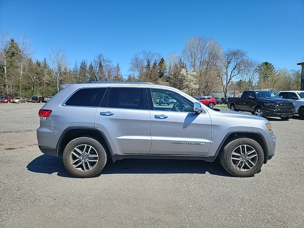 2021 Jeep Grand Cherokee Limited photo 3