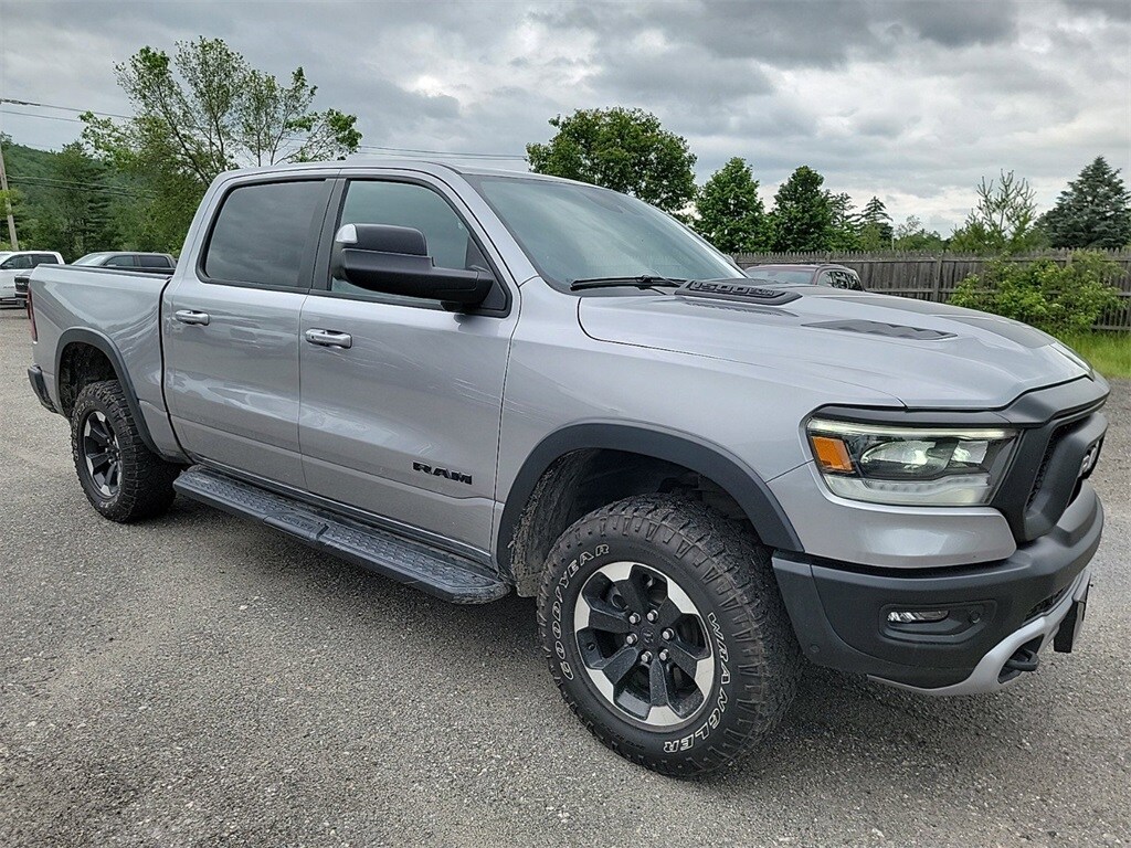 2021 Ram 1500 Rebel photo 3