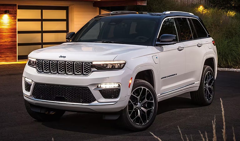 New 2025 Jeep Grand Cherokee Elizabethtown New York