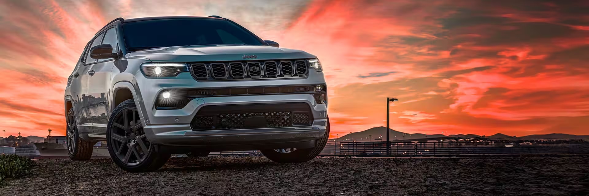 2025%20Jeep%20Compass%20Trim%20Levels%20(6).png