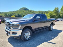 2025 Ram 2500 TRADESMAN CREW CAB 4X4 6'4 BOX Pickup