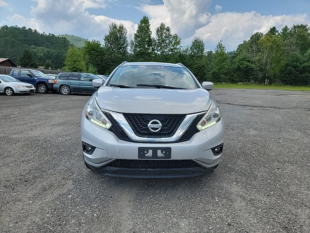 2015 Nissan Murano SV photo 2