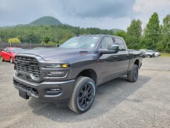 2025 Ram 2500 BIG HORN CREW CAB 4X4 6'4 BOX Pickup