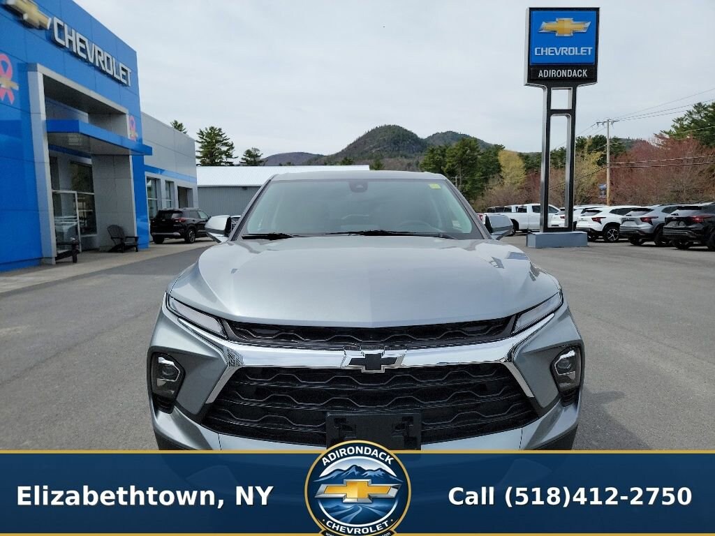 Used 2025 Chevrolet Blazer 2LT SUV