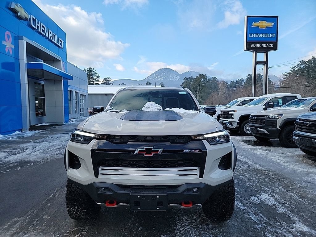 New 2026 Chevrolet Colorado ZR2 Truck