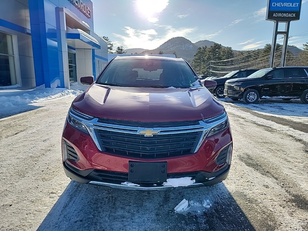 Used 2022 Chevrolet Equinox LT with VIN 3GNAXUEV7NL223455 for sale in Elizabethtown, NY