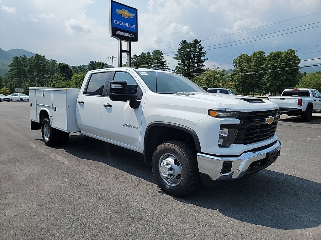 New 2025 Chevrolet Silverado 3500 HD Chassis Cab Work Truck Truck