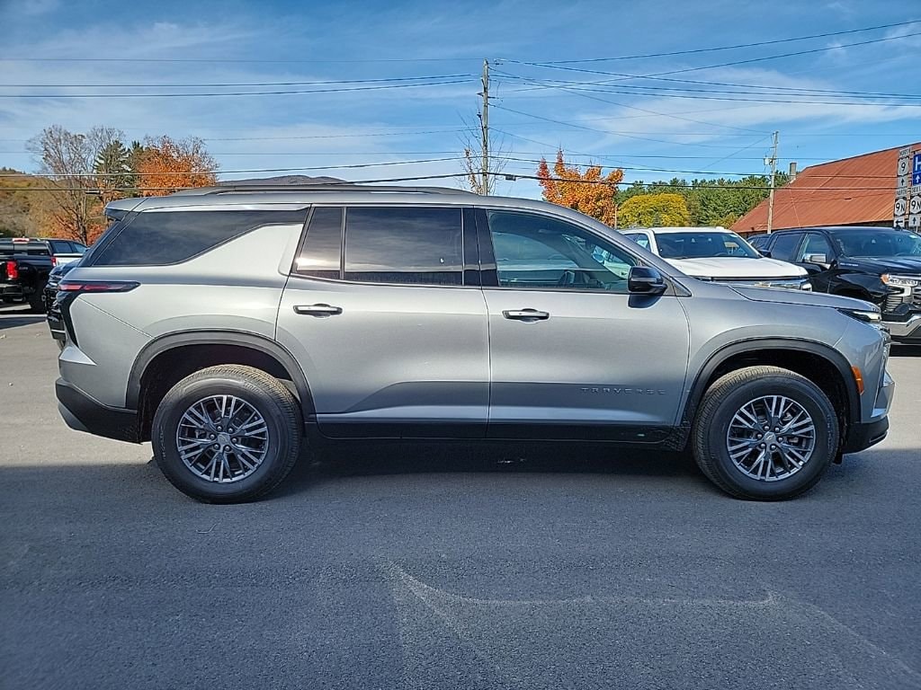 New 2026 Chevrolet Traverse LT SUV