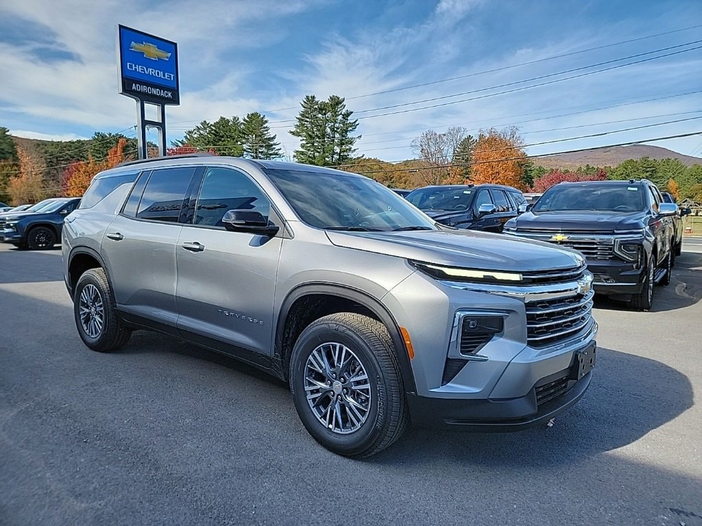 New 2026 Chevrolet Traverse LT SUV