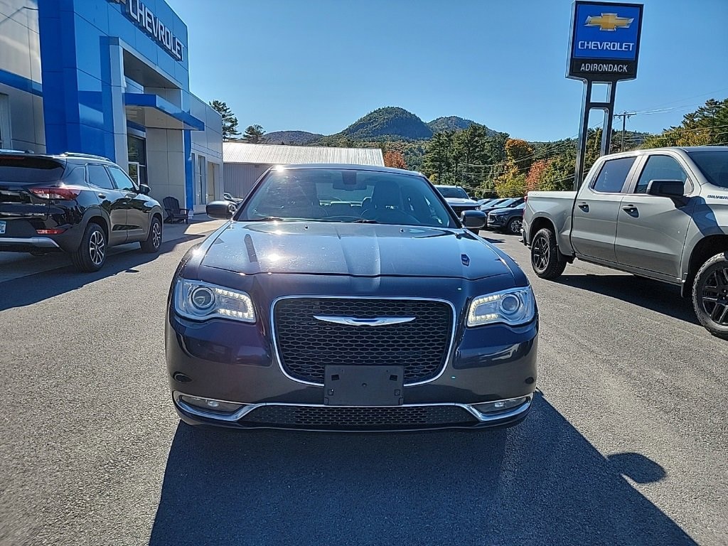 Used 2018 Chrysler 300 Touring L