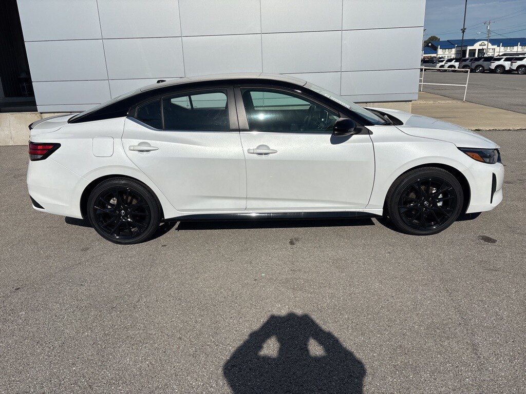 New 2025 Nissan Sentra SR Sedan