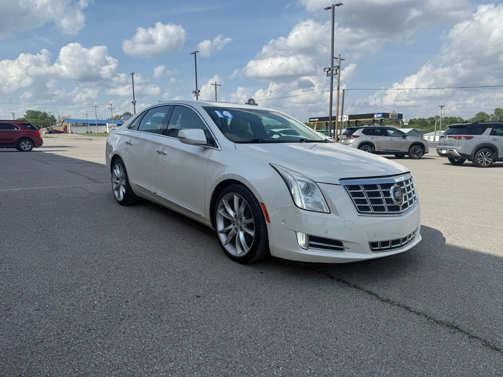 2014 Cadillac XTS 3.6L FWD Premium Collection's photo
