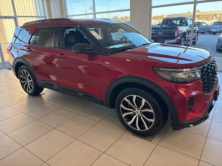 2025 Ford Explorer ST-Line SUV