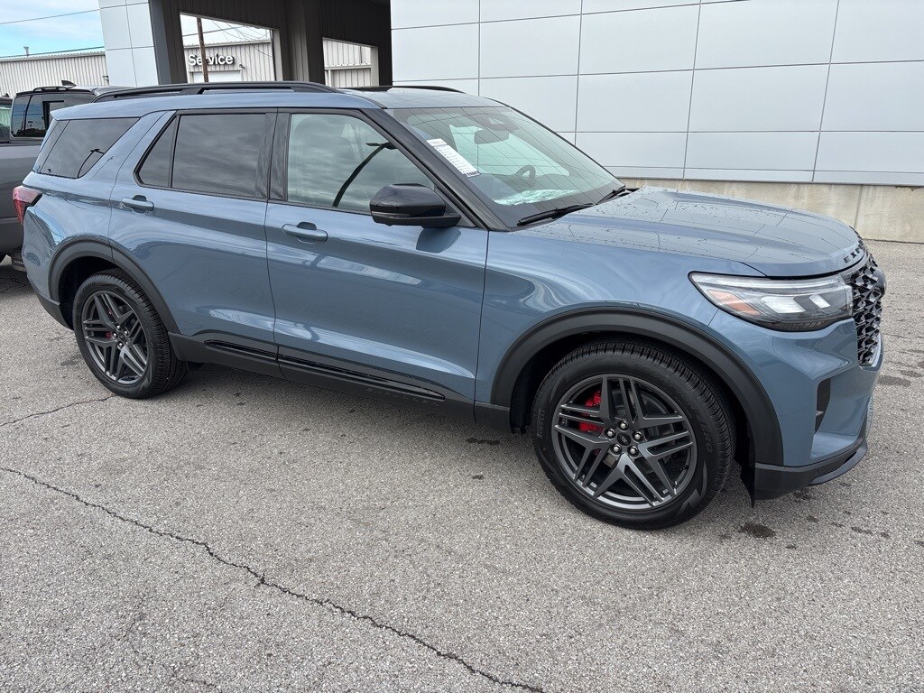 2025 Ford Explorer SUV 