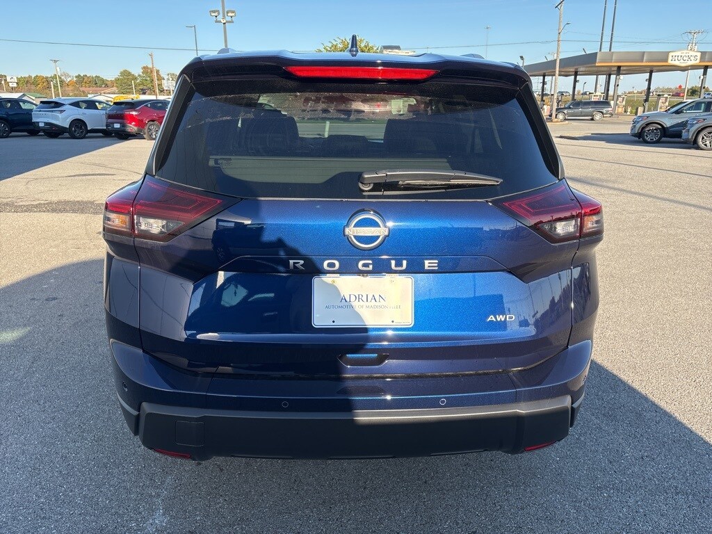 New 2026 Nissan Rogue SV SUV