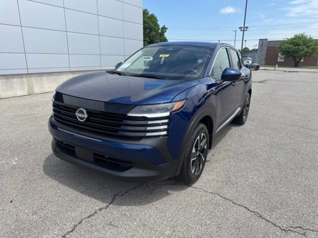 New 2025 Nissan Kicks SV SUV