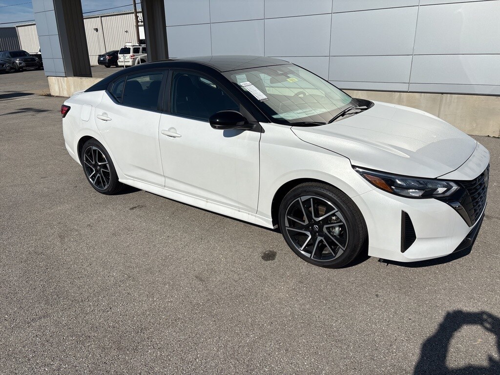 New 2025 Nissan Sentra SR Sedan