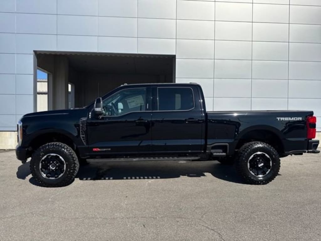 New 2026 Ford F-350SD Lariat Truck