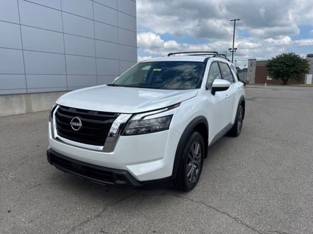 New 2025 Nissan Pathfinder SV SUV