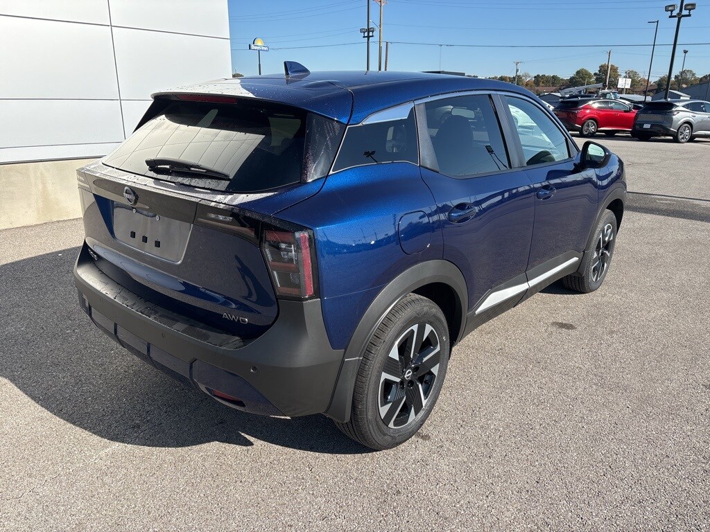 New 2025 Nissan Kicks SV SUV