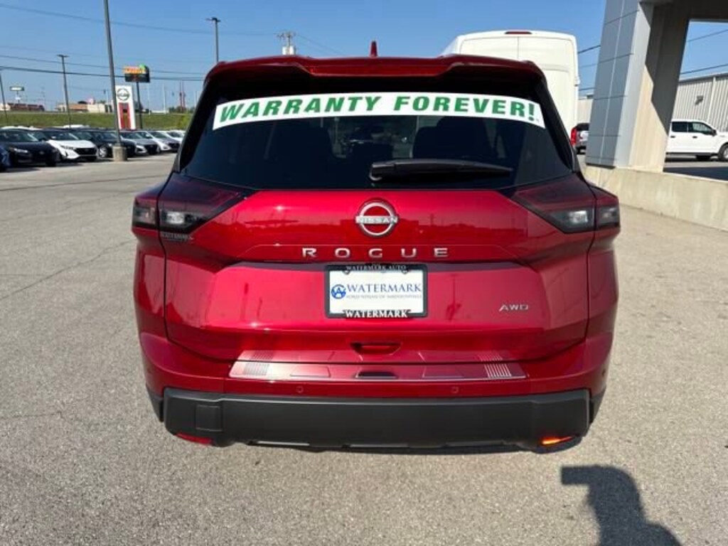 New 2026 Nissan Rogue SV SUV