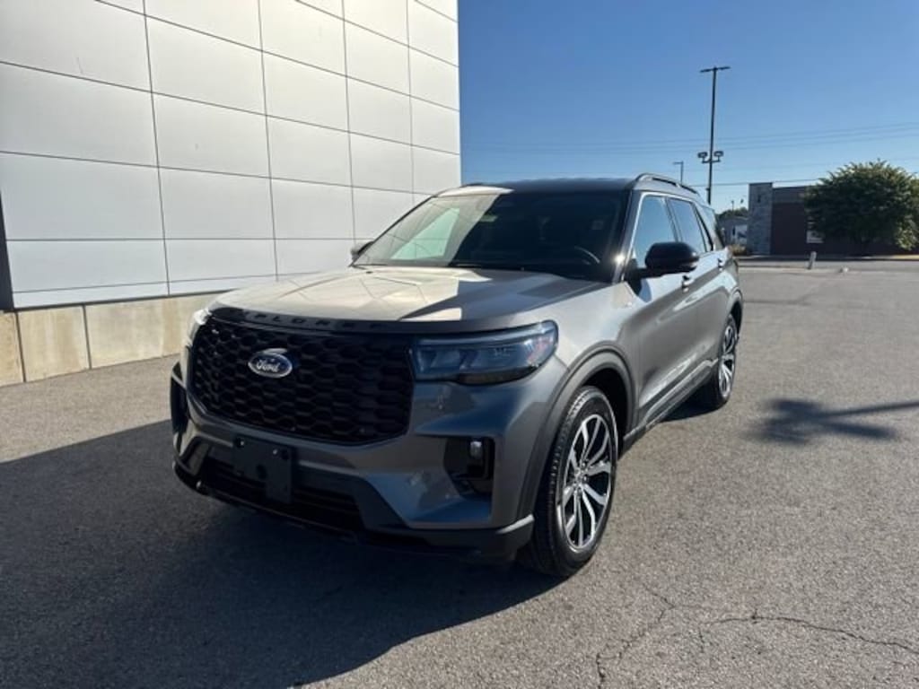New 2025 Ford Explorer ST-Line SUV
