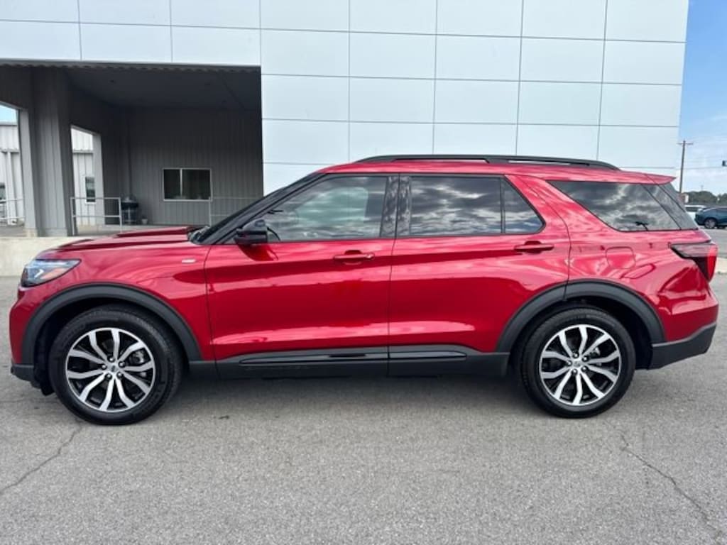 New 2025 Ford Explorer ST-Line SUV