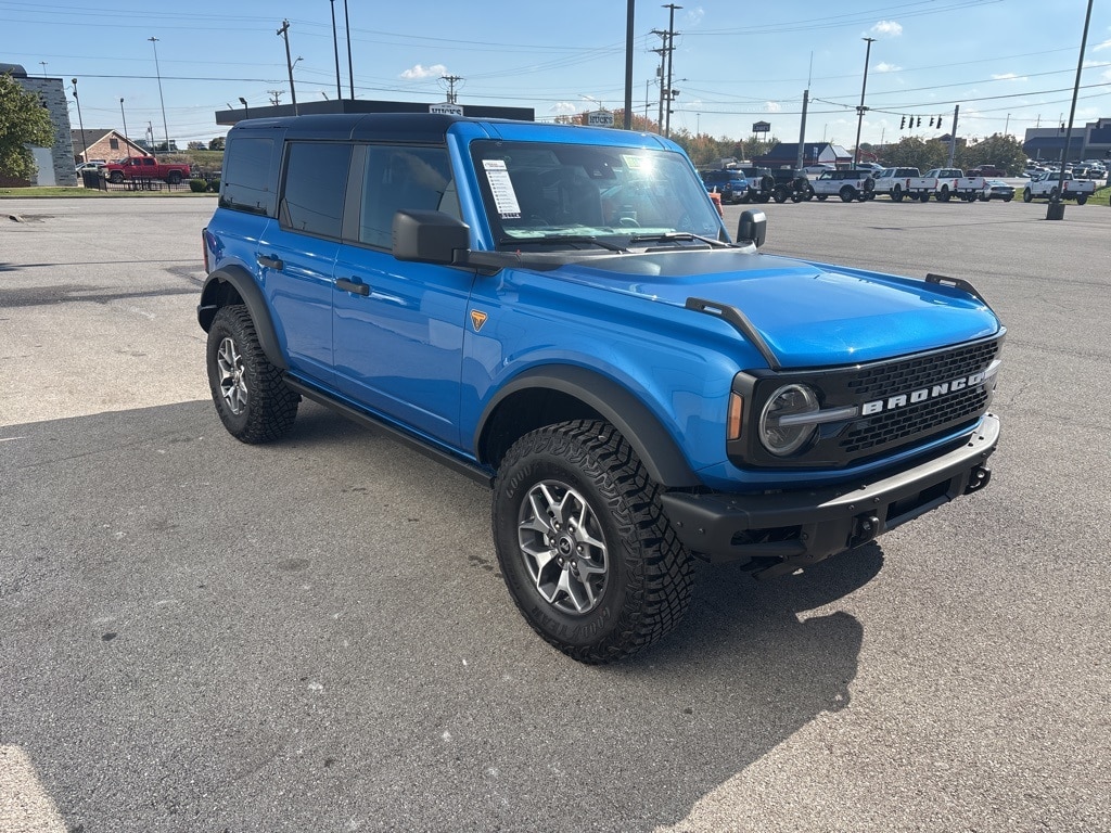 New 2025 Ford Bronco Badlands SUV