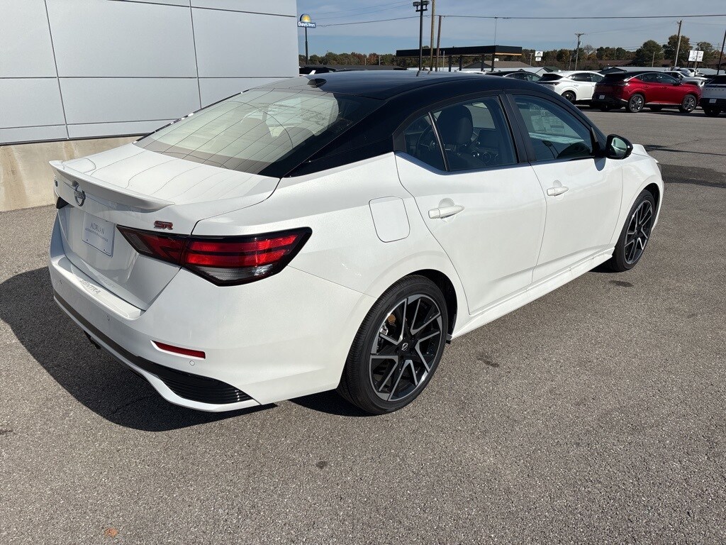 New 2025 Nissan Sentra SR Sedan