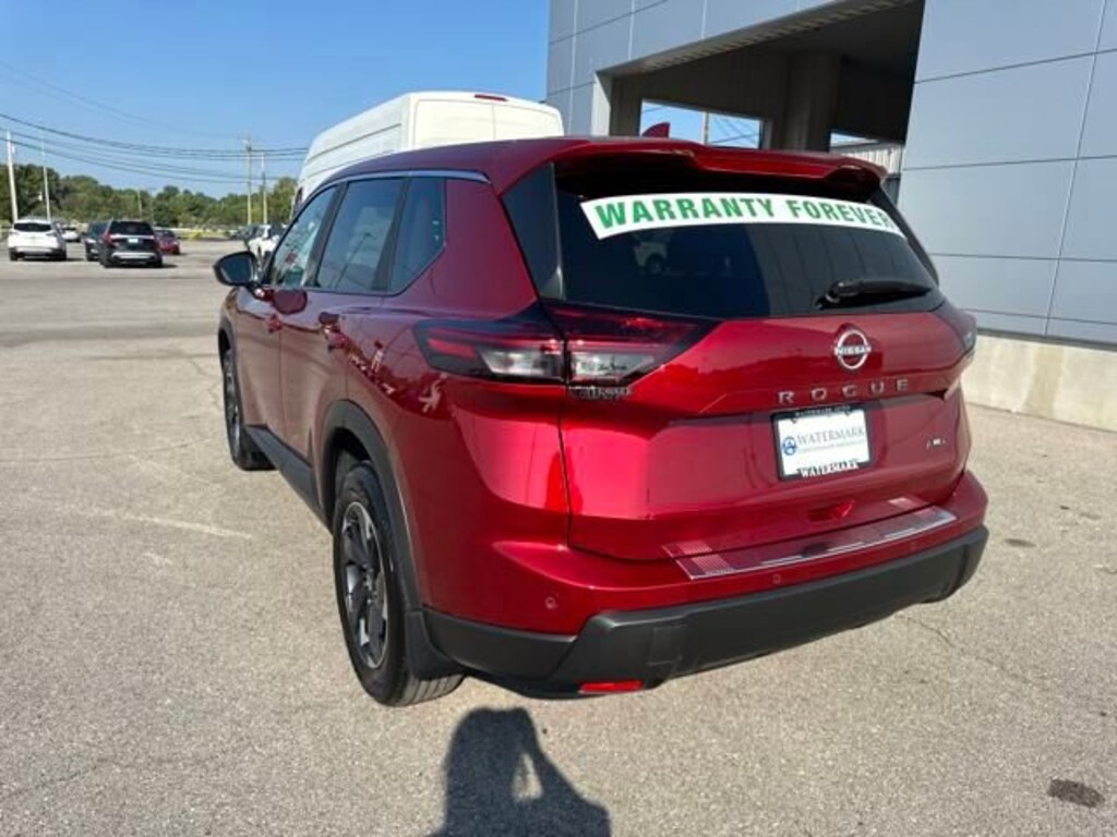 New 2026 Nissan Rogue SV SUV