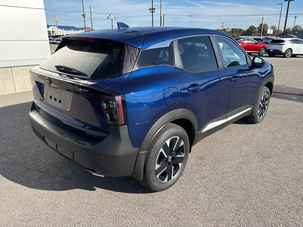 New 2025 Nissan Kicks SV SUV