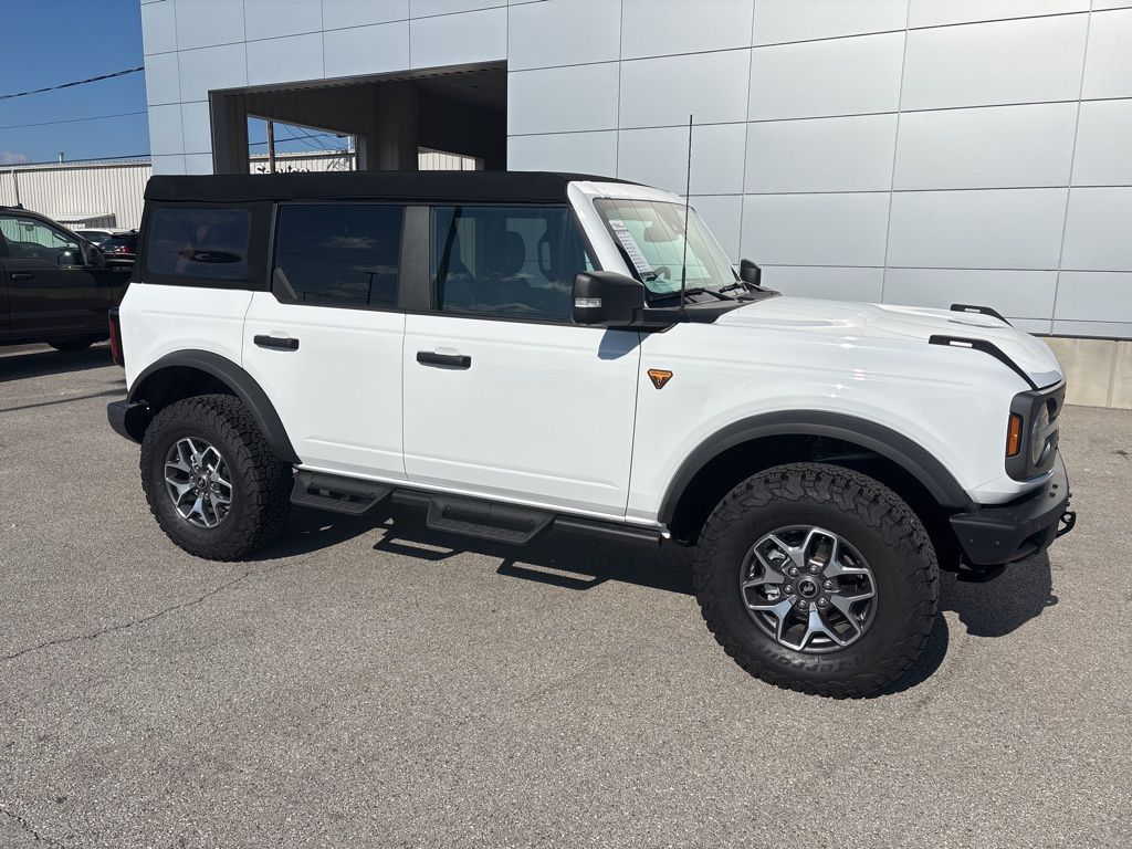 2024 Ford Bronco SUV 