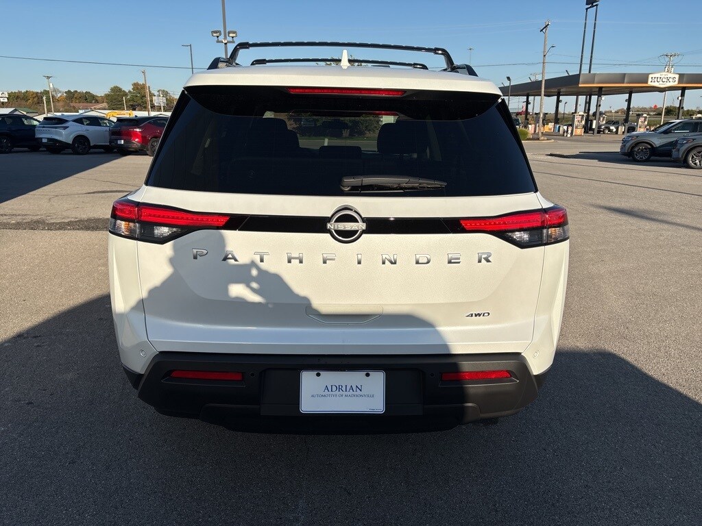New 2025 Nissan Pathfinder SV SUV