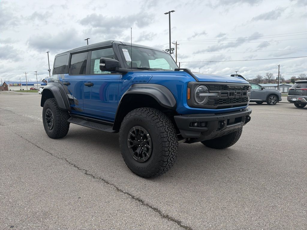 2025 Ford Bronco SUV 