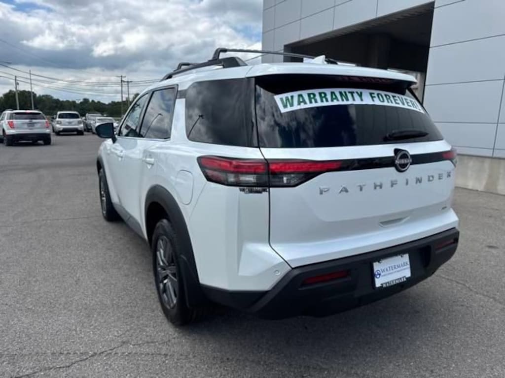 New 2025 Nissan Pathfinder SV SUV