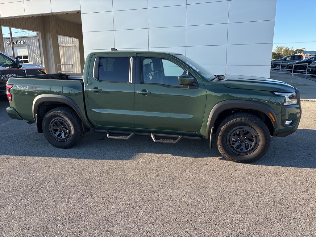 2025 Nissan Frontier Truck 