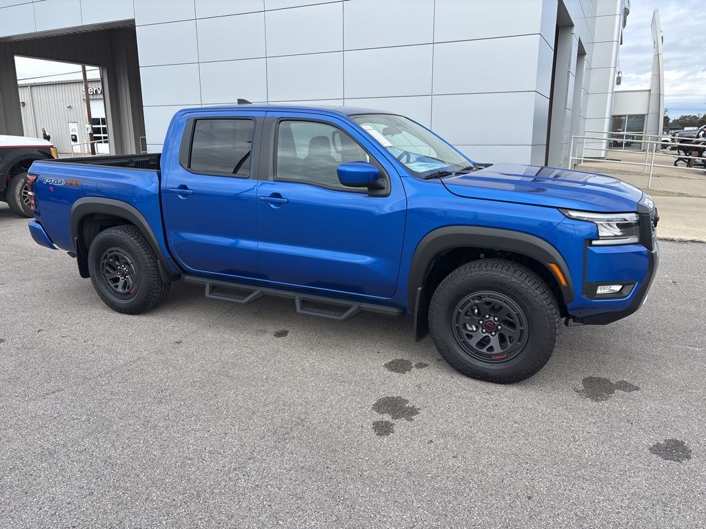 2025 Nissan Frontier Truck 