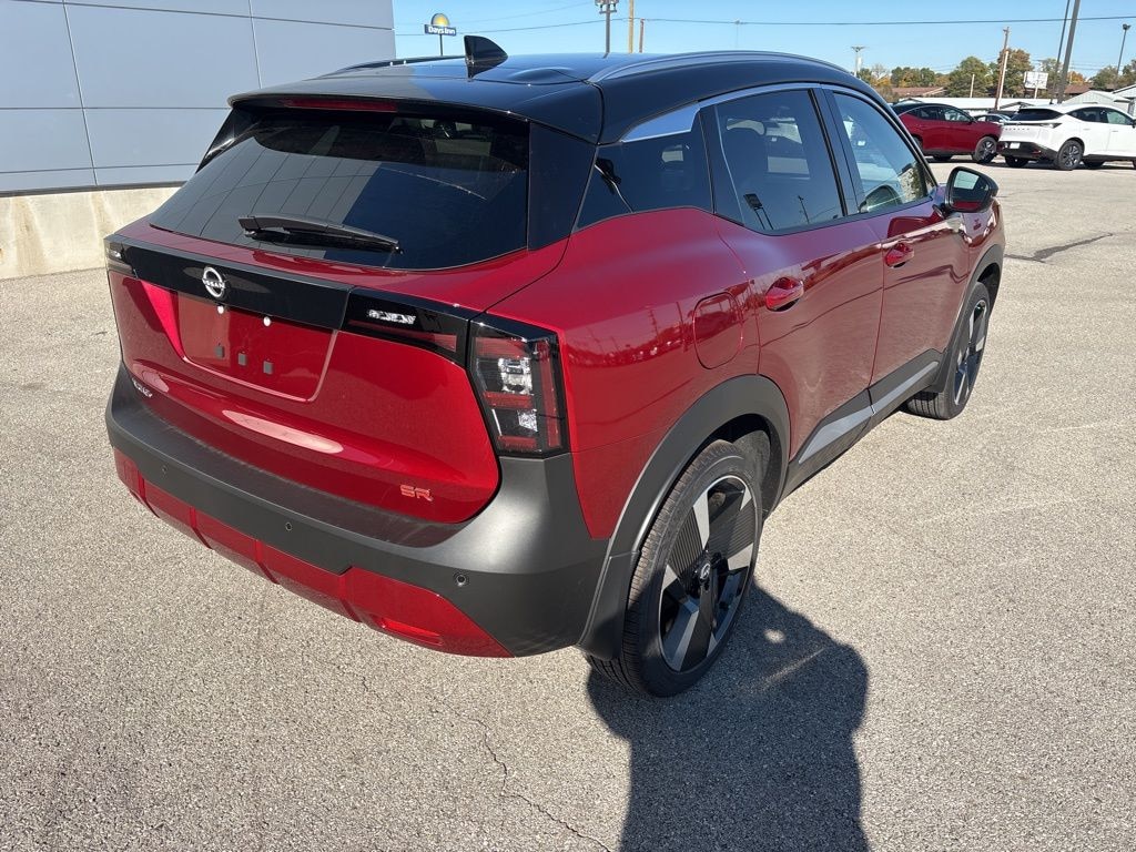 New 2025 Nissan Kicks SR SUV