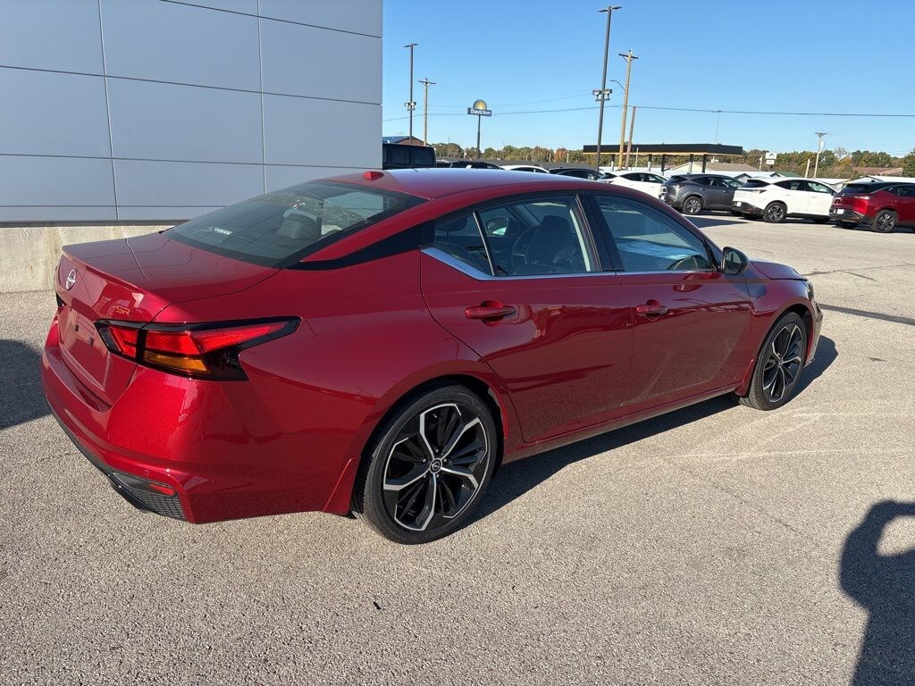 New 2025 Nissan Altima 2.5 SR Sedan