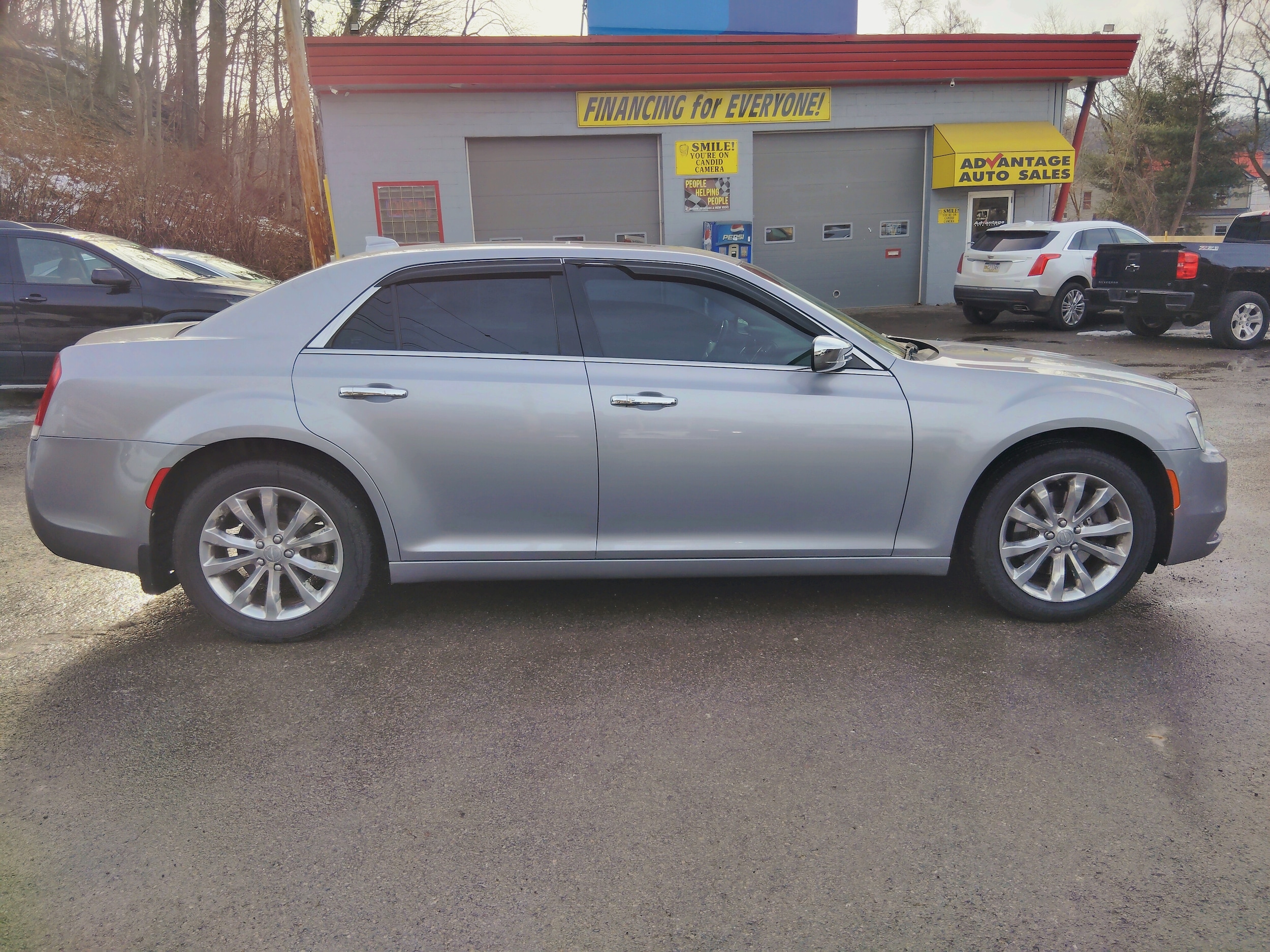 2016 Chrysler 300 C's photo