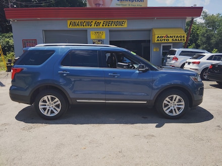 2018 Ford Explorer XLT SUV 2018 Ford Explorer XLT SUV