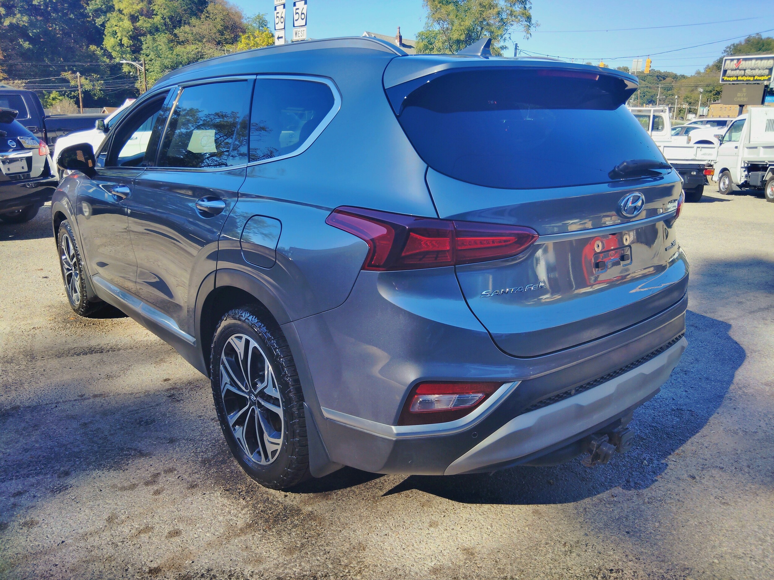 2019 Hyundai Santa Fe Limited Ultimate photo 4