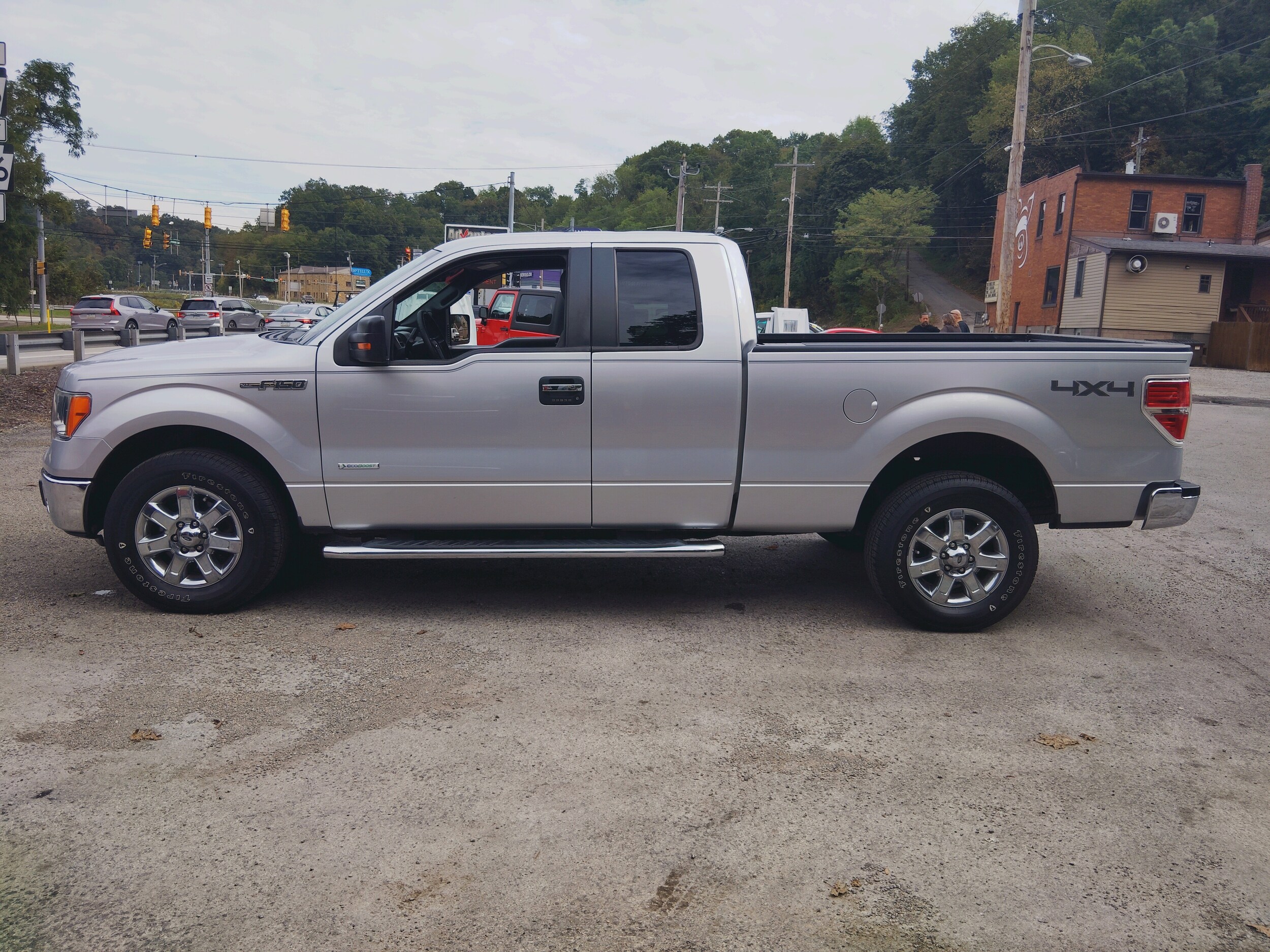 2014 Ford F-150 XLT photo 3