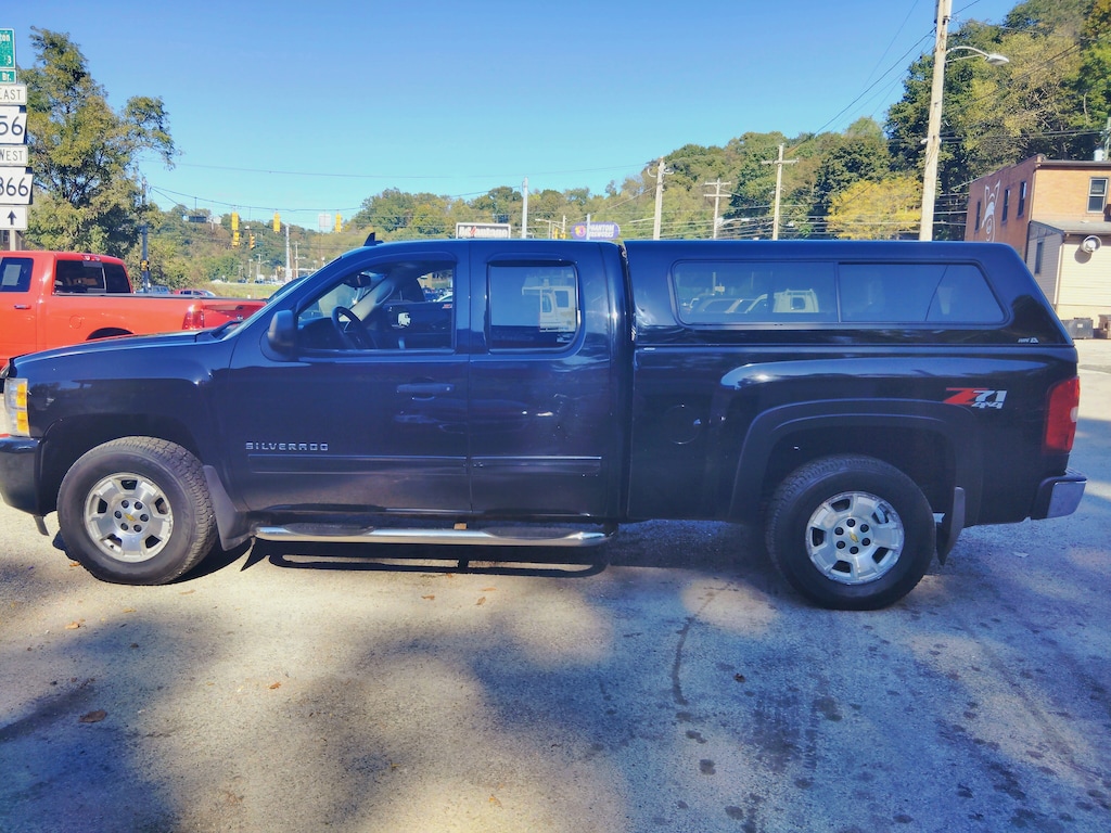 Used 2011 Chevrolet Silverado 1500 LT Truck Extended Cab