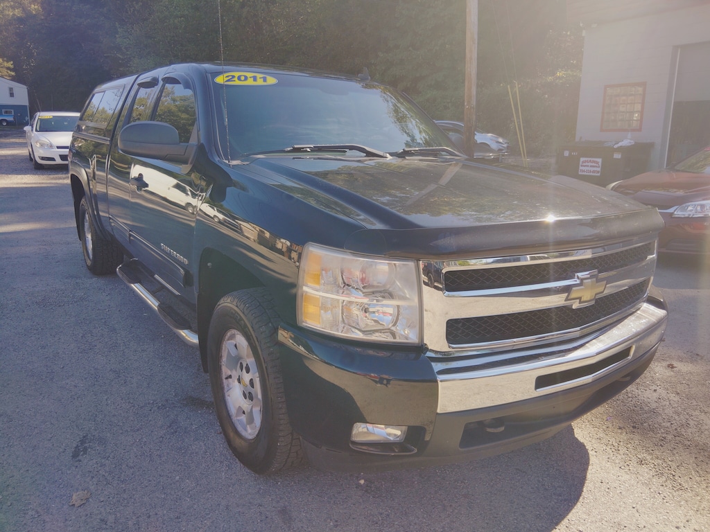 Used 2011 Chevrolet Silverado 1500 LT Truck Extended Cab