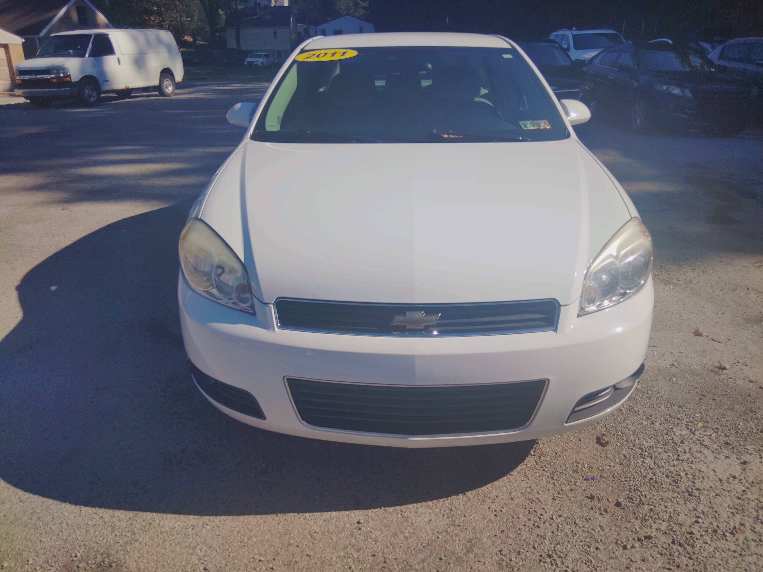 2011 Chevrolet Impala photo 3