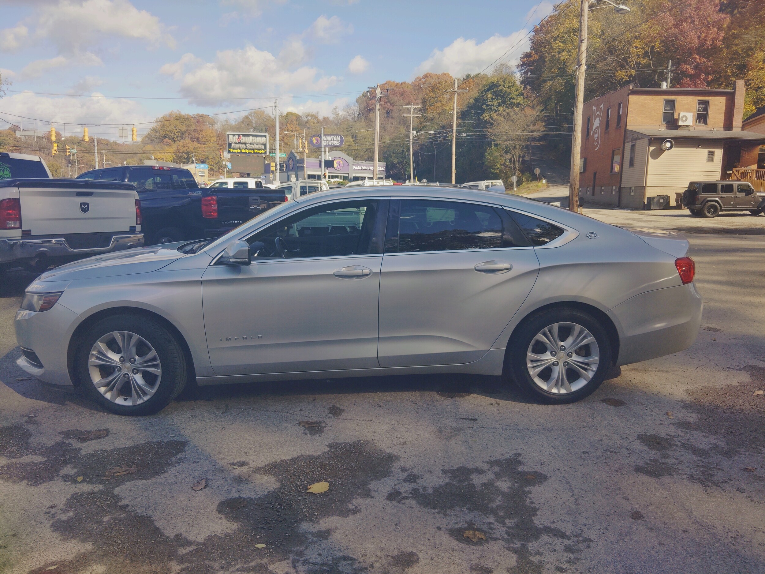 2014 Chevrolet Impala 1LT photo 2