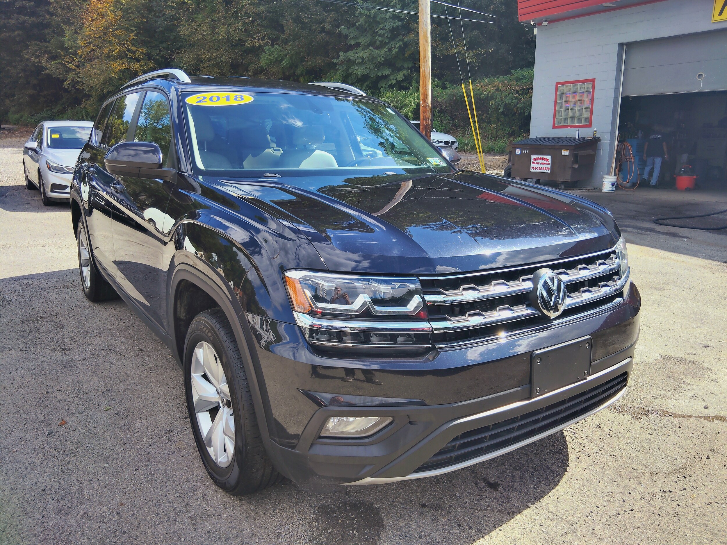 2018 Volkswagen Atlas V6 SE photo 2