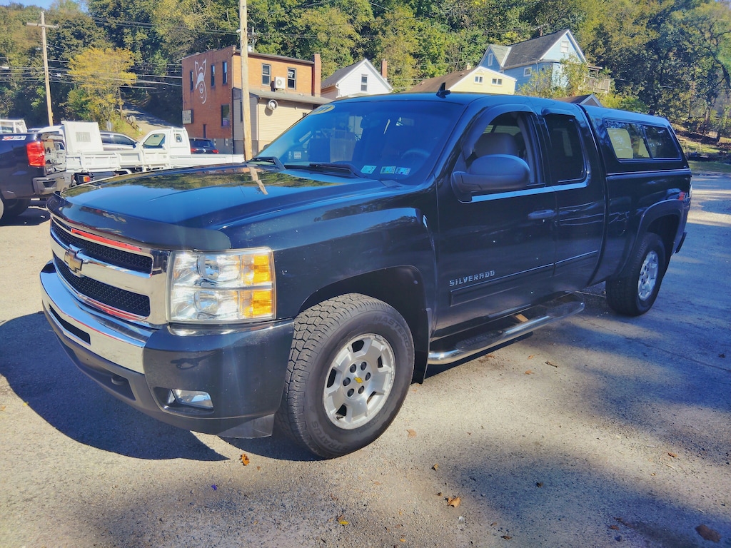 Used 2011 Chevrolet Silverado 1500 LT Truck Extended Cab